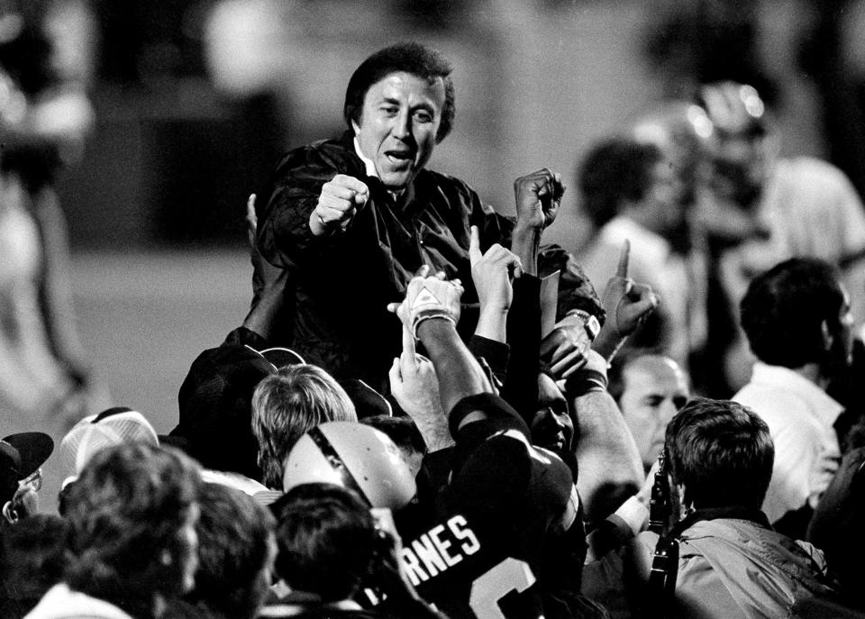 IMAGE: Tom Flores  (AP file)