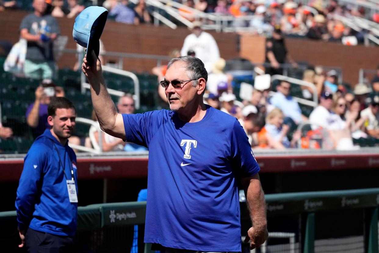 Manager Bruce Bochy and the Texas Rangers look to become the first team to win back-to-back World Series titles since the Yankees in 1998-2000.