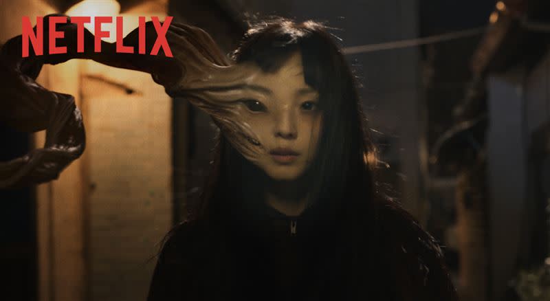 《寄生獸：灰色部隊》釋出正式預告以及海。（圖／Netflix提供）