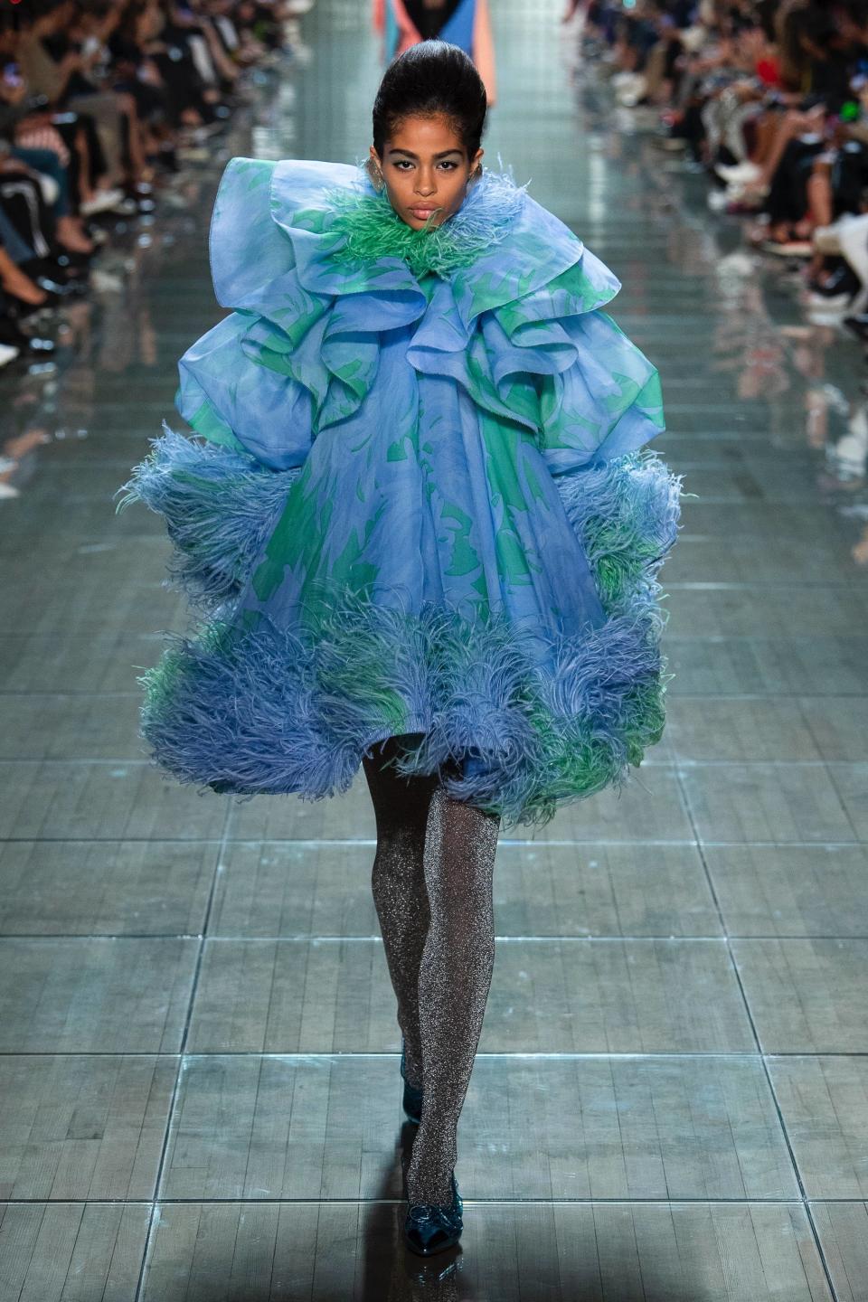 25 Fabulous Runway Dresses That Will (Hopefully) Dominate Awards Season