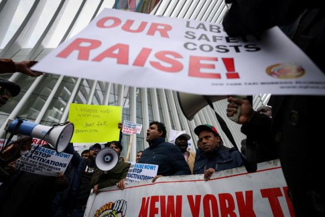 DoorDash, Uber sue NYC on deliverer wages