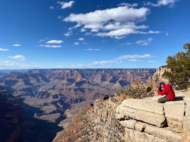 After searching for missing person John Pennington, the National Parks Service switched to a recovery operation on Wednesday with the discovery of a body in the Grand Canyon. A rescuer is pictured here. (S. Shoemaker/National Park Service - image credit)