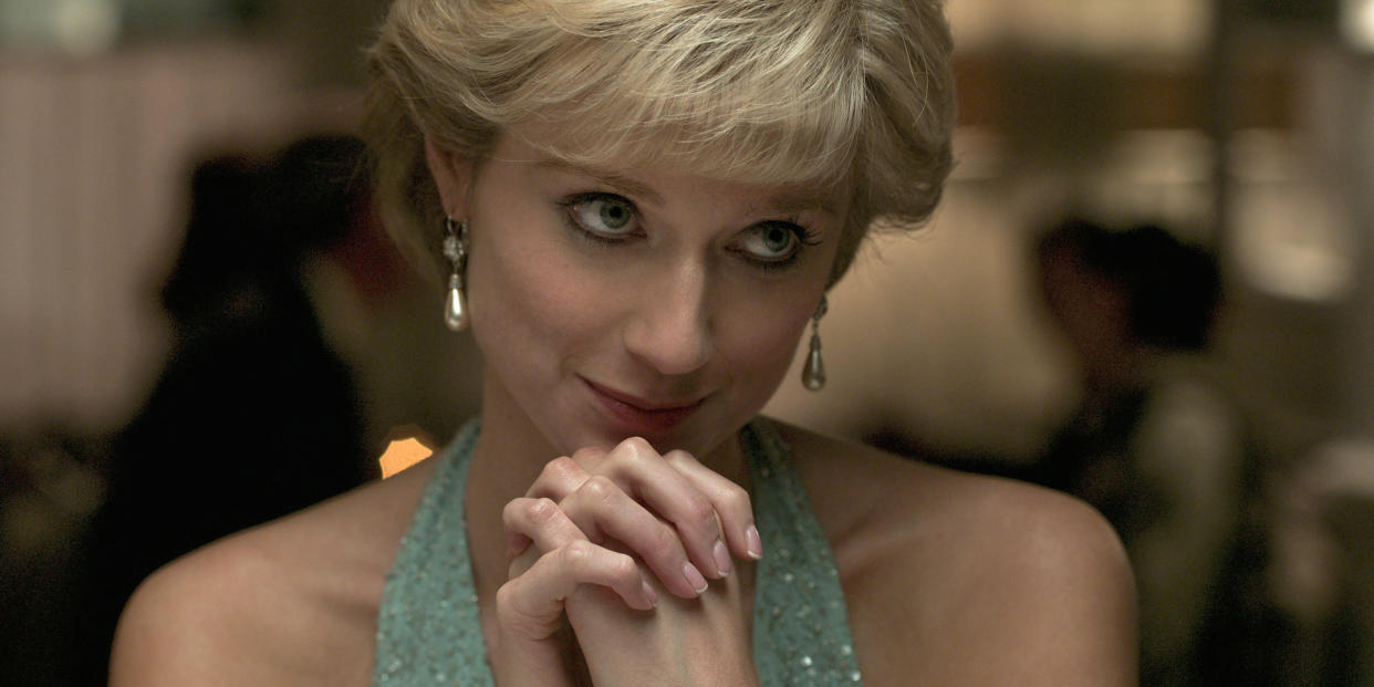 Elizabeth Debicki as Princess Diana in season 5 of 