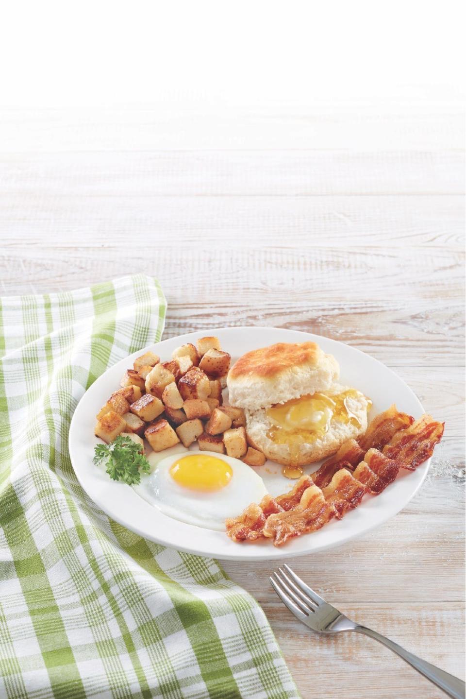 Bob Evans offers 10 breakfast combo plates free for veterans on Veterans Day.