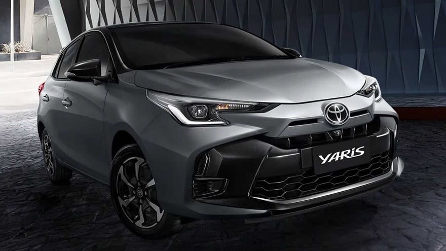 Toyota Yaris, queda como el segundo auto más barato, y uno de los que tiene mejor calidad.