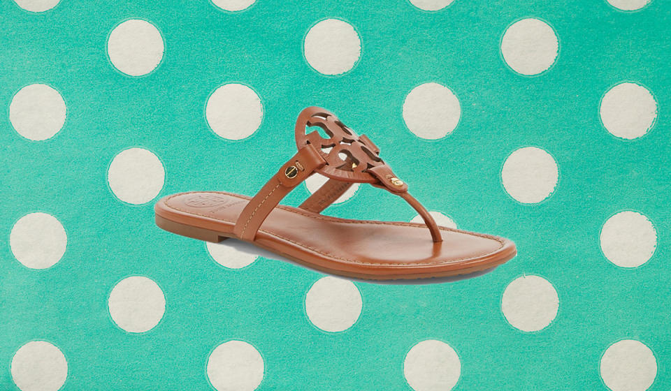 These comfy flip flops come in seven stunning shades. (Photo: Nordstrom)