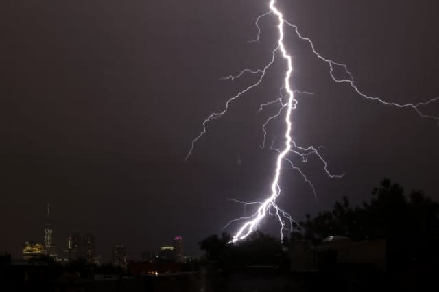 7 members of same family killed by lightning in Mexico