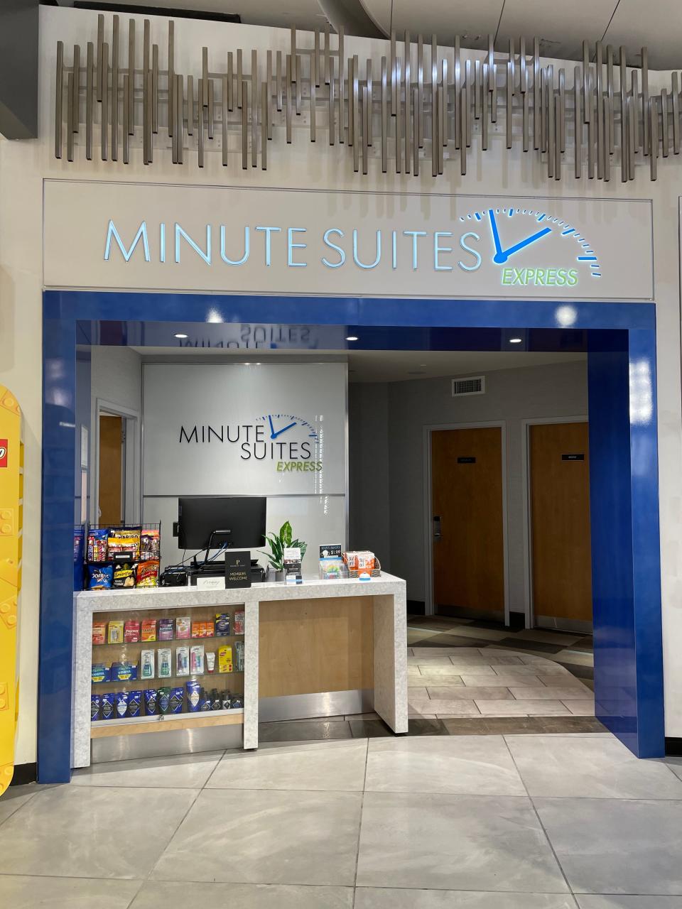 exterior of Minute Suites Express in LaGuardia