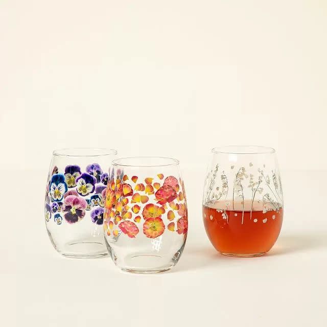 <p><a href="https://go.redirectingat.com?id=74968X1596630&url=https%3A%2F%2Fwww.uncommongoods.com%2Fproduct%2Fbirth-month-flower-glass&sref=https%3A%2F%2Fwww.goodhousekeeping.com%2Fholidays%2Fgift-ideas%2Fg436%2Fgifts-under-thirty-dollars%2F" rel="nofollow noopener" target="_blank" data-ylk="slk:Shop Now;elm:context_link;itc:0;sec:content-canvas" class="link ">Shop Now</a></p><p>Birth Month Flower Glass </p><p>uncommongoods.com</p><p>$22.00</p>