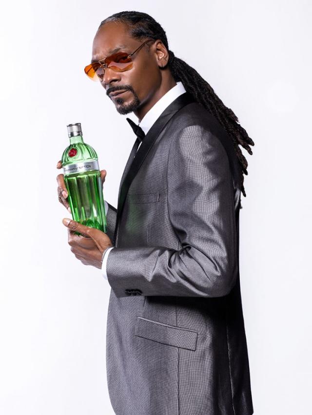 Sippin' on Gin and Juice With Snoop Dogg
