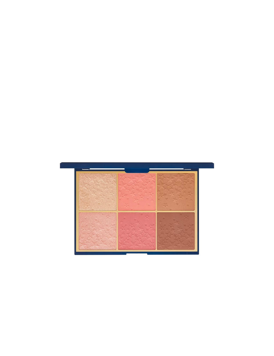 7,99€<br><p>Une palette avec blush, enlumineur, bronzer et miroir.</p><br><a href="https://www.marionnaud.fr/idees-cadeaux/coffrets-palettes-maquillage/under-the-stars-la-palette-teint-parfait-marionnaud/p/102608228" rel="nofollow noopener" target="_blank" data-ylk="slk:Acheter;elm:context_link;itc:0;sec:content-canvas" class="link ">Acheter</a>