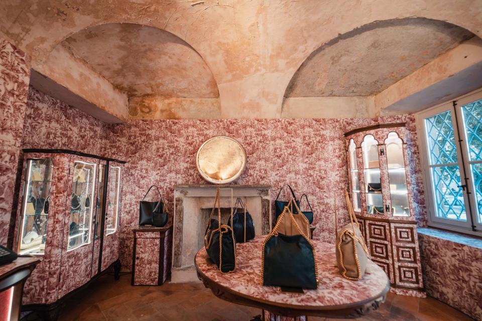 Stella McCartney Introduces Second ‘Future of Fashion’ Installation