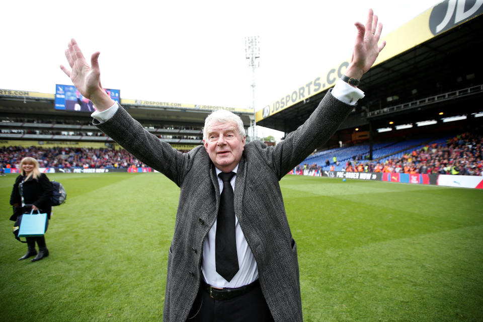 Magic on the mic: John Motson takes the applause at Selhurst Park in his final game