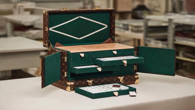 Sold at Auction: Louis Vuitton Vintage Monogram Canvas Mahjong Case