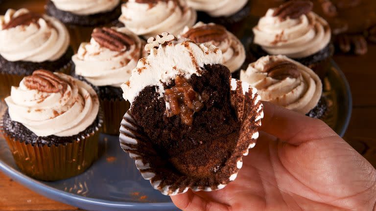 <p>Looking for an adults-only dessert your older relatives are bound to love? These boozy pecan pie cupcakes are it. The frosting is made with whiskey. </p><p><em><strong>Get the recipe at <a href="https://www.delish.com/cooking/recipe-ideas/a29359390/boozy-pecan-pie-cupcakes-recipe/" rel="nofollow noopener" target="_blank" data-ylk="slk:Delish;elm:context_link;itc:0;sec:content-canvas" class="link ">Delish</a>.</strong></em></p>