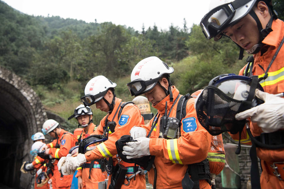 CHINA-CHONGQING-MINE-GAS EXPLOSION-RESCUE (CN)