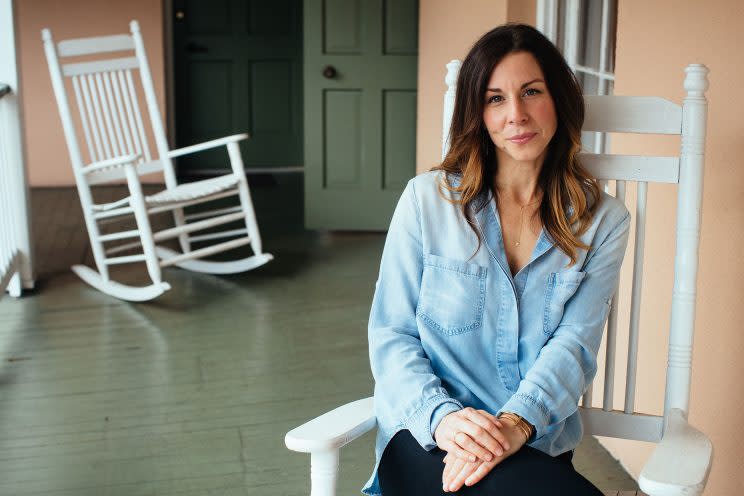 Jennifer Crook in Mobile, AL. She is a leading advocate for midwifery and birth rights in the state. (Photo: Sara Naomi Lewkowicz for Yahoo News)