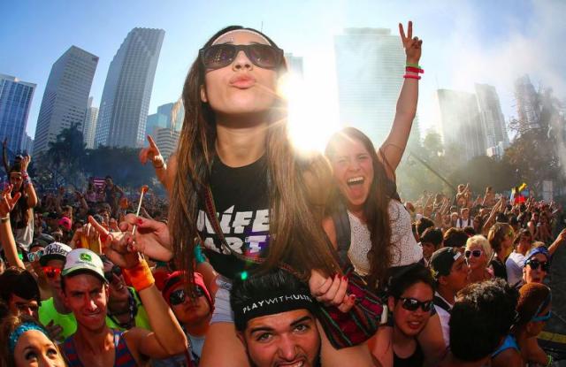 ultra rave girls