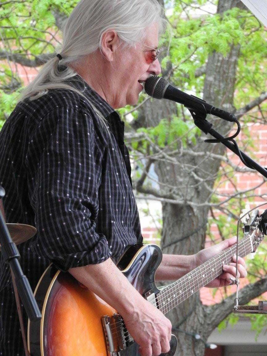 Traditional bluesman Chris English will play a dinner concert at the Room at Cedar Grove near Lewes at 6:30 p.m. Saturday, Dec. 9 ($35).