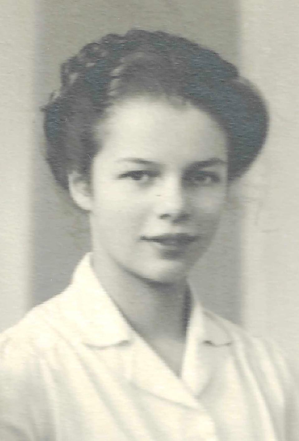 A photo of Joan Scott in her earlier years. 