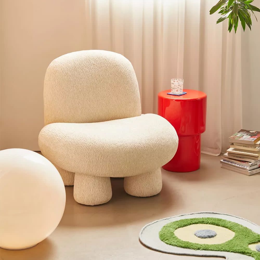 <p><a href="https://go.redirectingat.com?id=74968X1596630&url=https%3A%2F%2Fwww.urbanoutfitters.com%2Fshop%2Fbubble-chair&sref=https%3A%2F%2Fwww.elle.com%2Ffashion%2Fshopping%2Fg60387036%2Fbest-shearling-chairs%2F" rel="nofollow noopener" target="_blank" data-ylk="slk:Shop Now;elm:context_link;itc:0;sec:content-canvas" class="link rapid-noclick-resp">Shop Now</a></p><p>Bubble Chair </p><p>urbanoutfitters.com</p><p>$124.75</p>