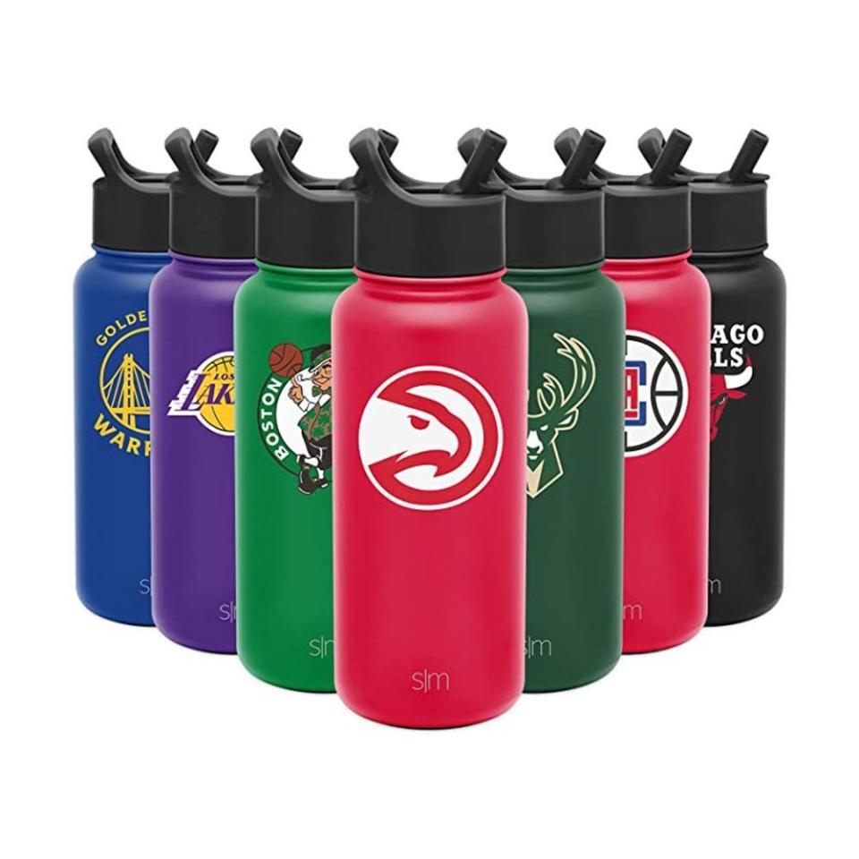 9) Simple Modern NBA Insulated Water Bottle