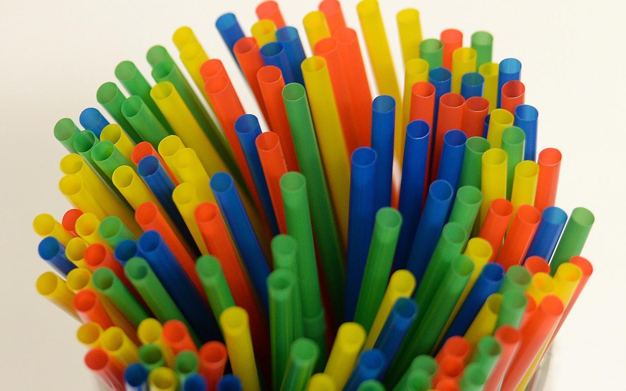 Plastic straws