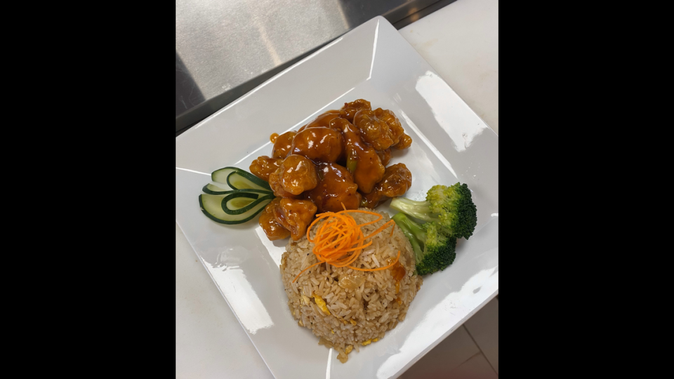 General Tso’s chicken and Mongolian beef are two of the favorite dishes at the new Chopsticks restaurant in D’Iberville. The lunch specials come with fried rice and an egg roll.