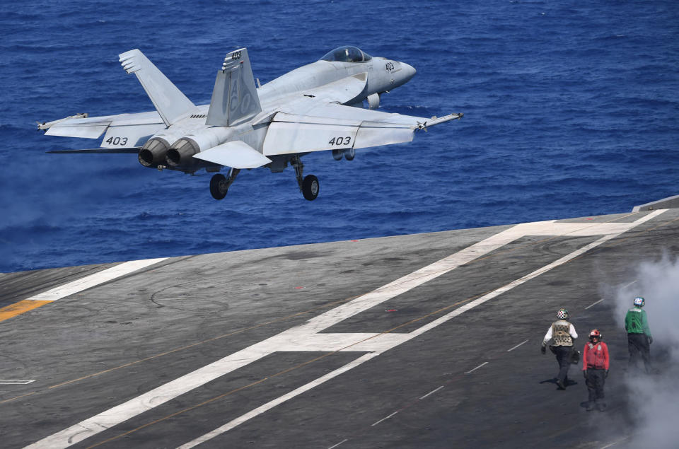 Aircraft carrier USS Eisenhower (Marijan Murat / picture alliance via Getty Image)