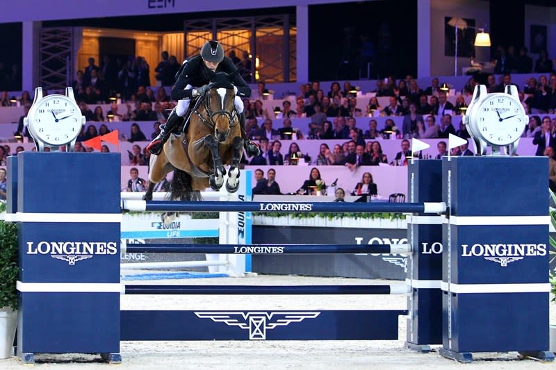 Sports Equestres  Longines Masters Paris  02/12/2016  Parc des Expositions  Longines Speed Challenge  Staut Kevin (FRA) - Elky van het Indihof HDC