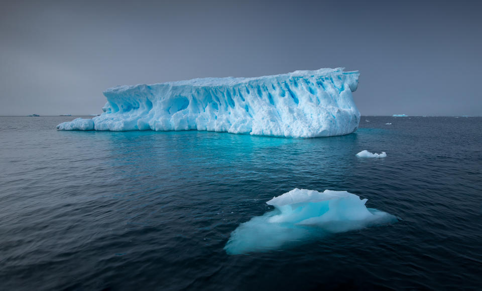 Ein Eisberg in der Arktis. (Symbolbild: Getty Images)