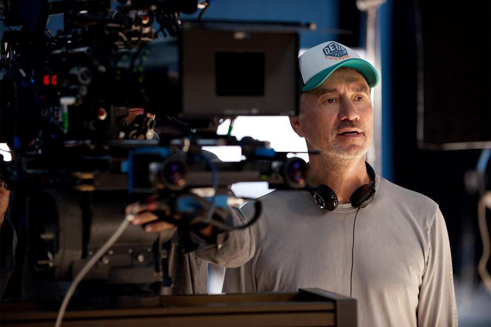 Director Roland Emmerich on set