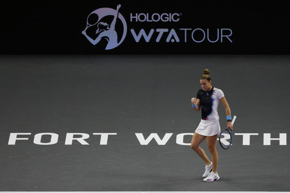 Maria Sakkari, of Greece, gestures during her match against Jessica Pegula in the WTA Finals tennis tournament in Fort Worth, Texas, Monday, Oct. 31, 2022. (AP Photo/Ron Jenkins)