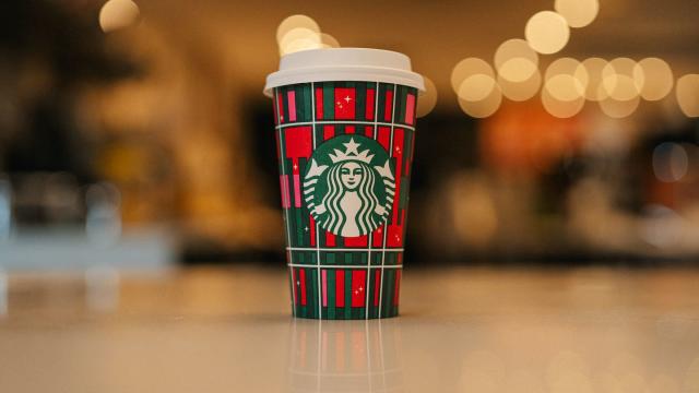 Starbucks Holiday Cups 2019: Get Free Reusable Red Cup