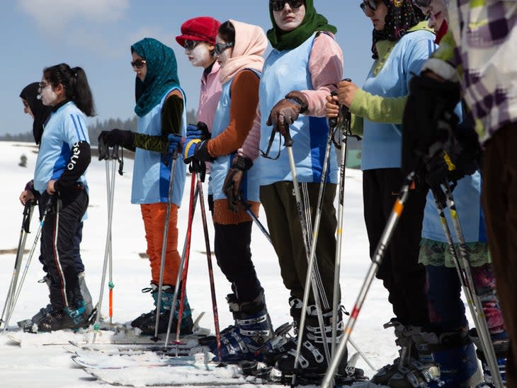 <span class="article__caption">Young Kashmir University students take a crash course in skiing at one of the few bunny slopes/patches available for beginners in Gulmarg.</span> (Photo: Zishaan A. Latif)