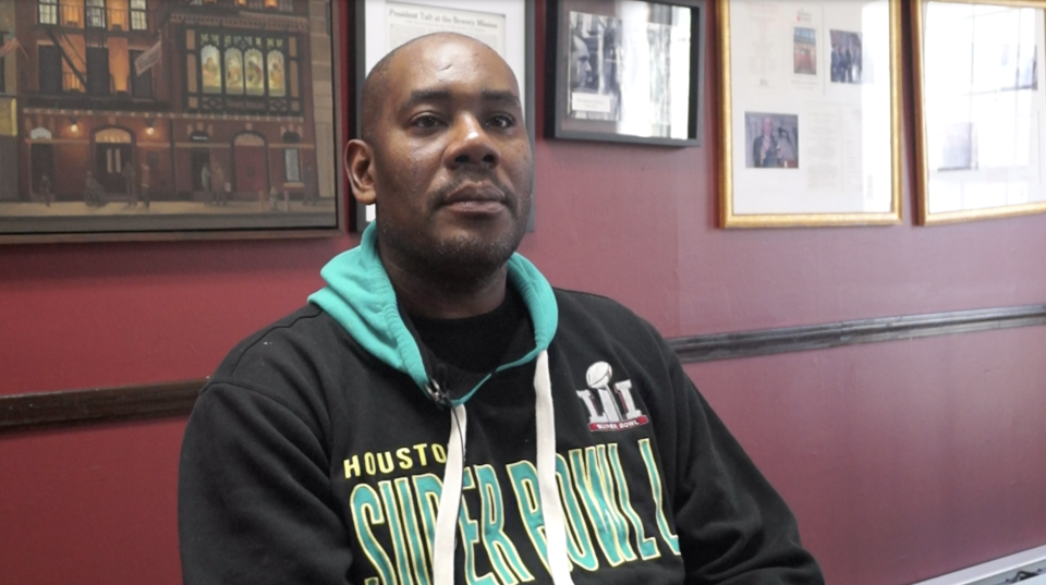 <span class="s1">William Barfield, 45, who was raised in Newark, N.J., got involved in the Bowery Mission’s recovery program around Thanksgiving after learning about it from an outpatient clinic, where he’s fighting addiction to opioids and cocaine. Barfield first moved to New York as part of Ready, Willing & Able, a work program that helps men transition into mainstream society after homelessness. (Photo: Michael Walsh/Yahoo News)</span>