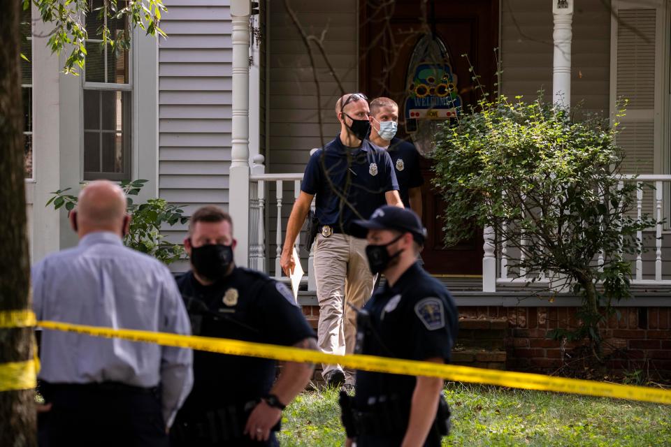 September 6, 2020 - Bloomington, Indiana, USA: The Bloomington Police Department investigates after a triple murder-suicide that left four community members dead at a home in the 2600 block of S. Olcott Blvd., in the Hyde Park neighborhood. The motive for shootings is unknown, and police continue to investigate.  (Photo by Jeremy Hogan/The Bloomingtonian)