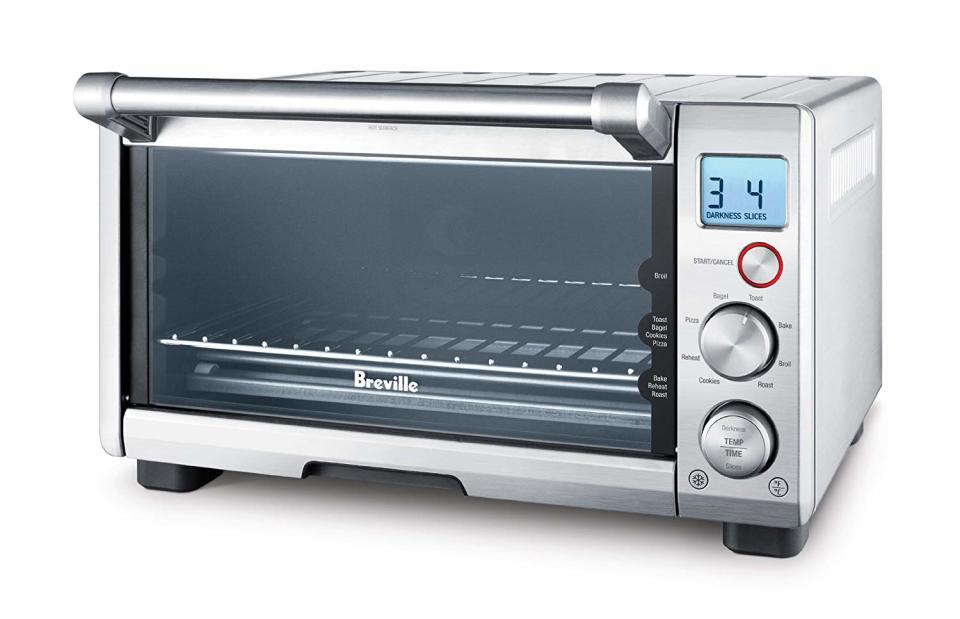 Breville the Compact Smart Oven, Countertop Electric Toaster Oven BOV650XL. (Photo: Amazon)