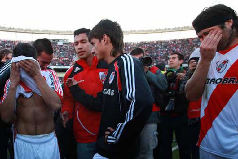 26 de junio de 2011, River desciende a la segunda categoría por primera vez en su historia