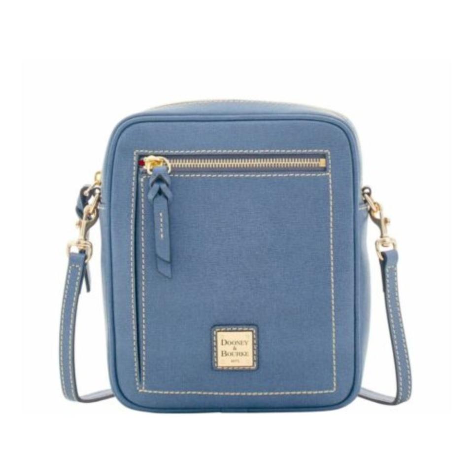 Dooney & Bourke Saffiano Camera Crossbody Shoulder Bag. (Photo: ebay)