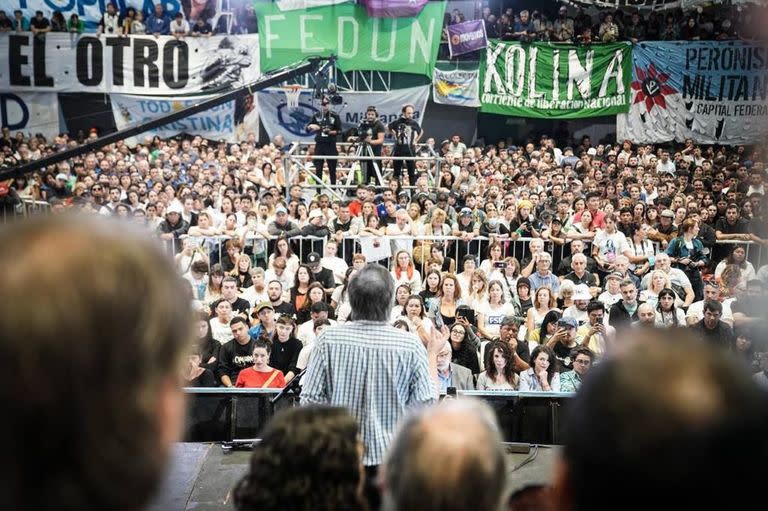 Cierre del plenario de la militancia kirchnerista denominado "La Ciudad con Cristina"