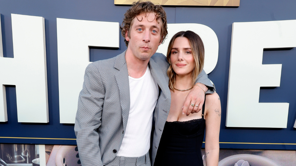 Jeremy Allen White, Addison Timlin