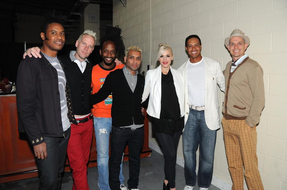 Tom Dumont, Tony Kanal, Gwen Stefani and Adrian Young of No Doubt pose with Tiger Woods (second from R) at Tiger Jam 2009 held at the Mandalay Bay Events Center on May 16, 2009 in Las Vegas, Nevada. EXCLUSIVE Exclusive (Photo by Lester Cohen/WireImage)