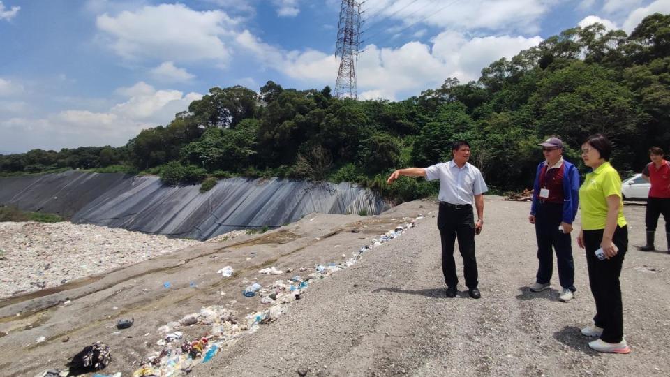 台中市每日會多出287公噸垃圾無法處理。（圖／台中市議員張芬郁提供）