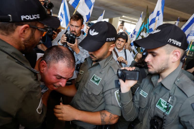 Protest at Ben Gurion International Airport, in Lod