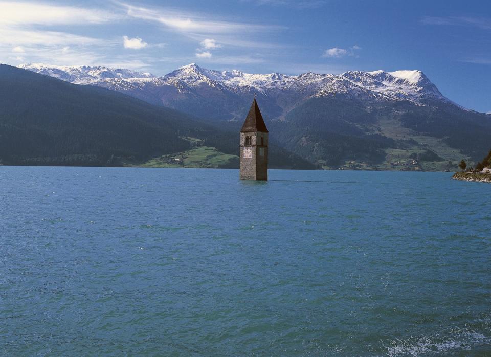 A Lost Italian Village Just Emerged After More Than 70 Years Underwater