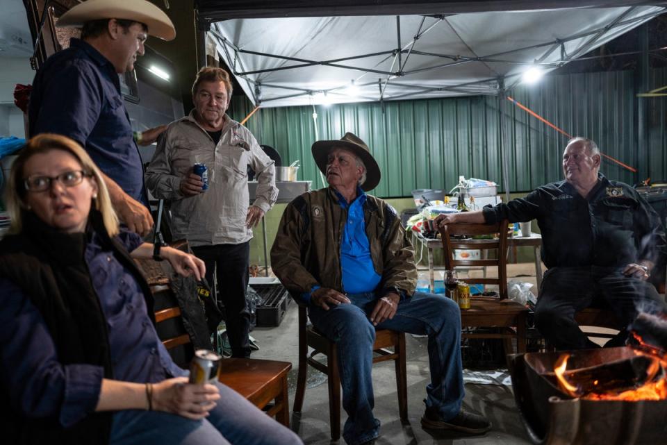 Fred Brophy (centre) is a fourth-generation ‘spruiker’ (Washington Post photo by Michael Robinson Chavez)