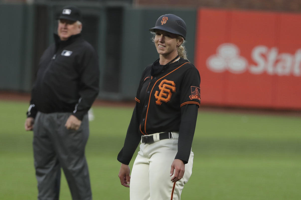 San Francisco Giants make Alyssa Nakken first female coach