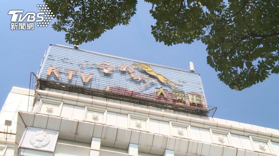 國泰洋酒及金錢豹酒店涉共同逃漏稅。（圖／TVBS） 