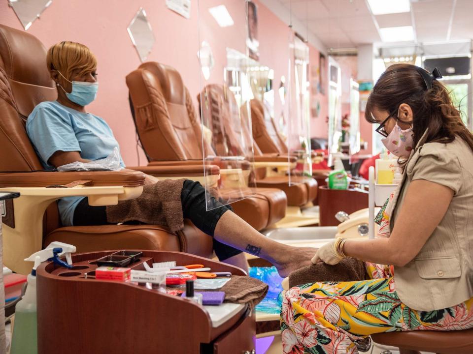 texas coronavirus lockdown lifting nail salon 